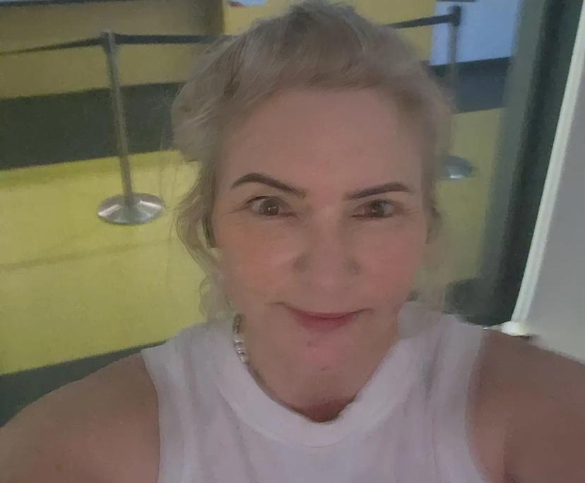 Tania (50), $220, Non-smoker, No pets, and No children