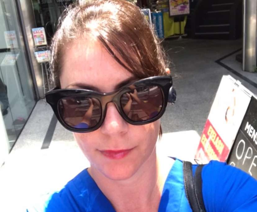 Jodie (44), $200, No pets, No children, and Non-smoker