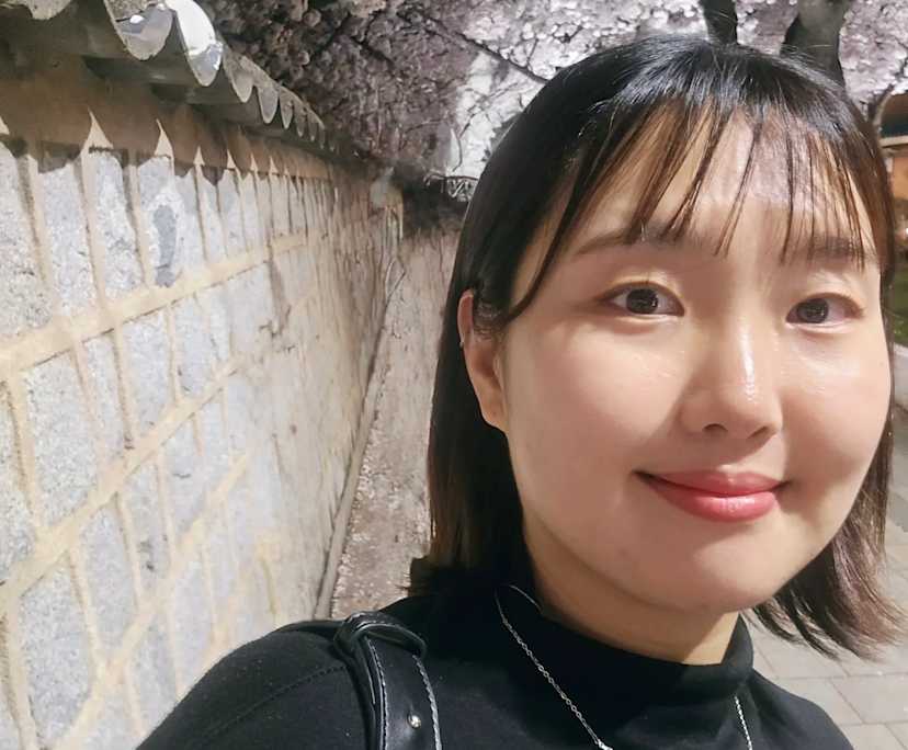Sohee (32), $250, No pets, Non-smoker, and No children