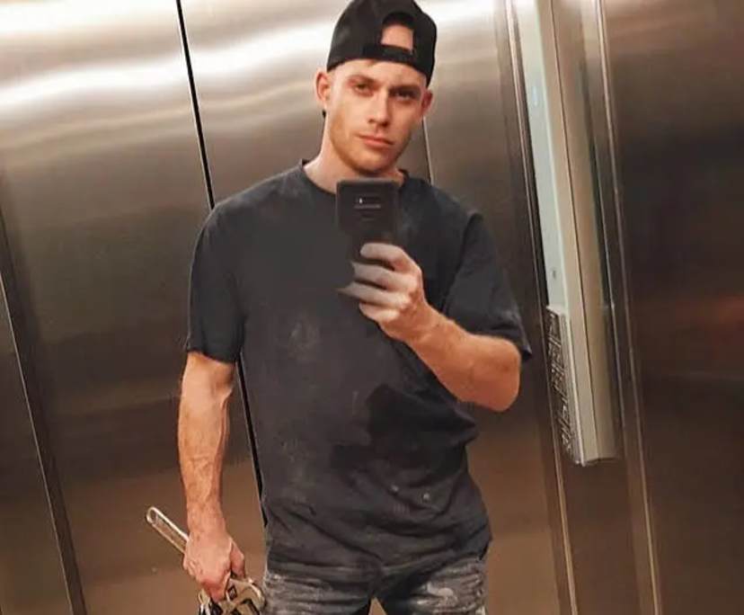 Trent (36), $500, LGBTQIA+, Smoker, No pets, and No children