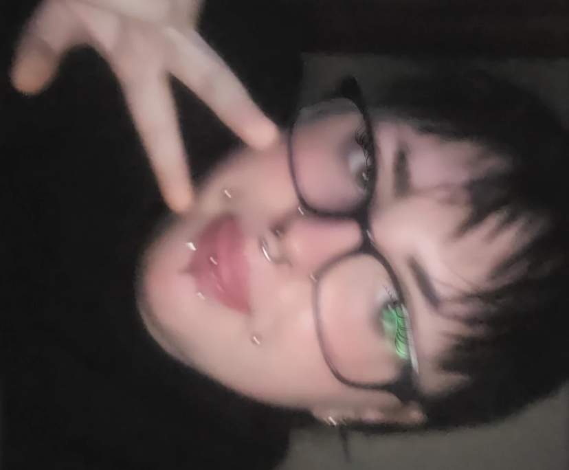 Orion (19), $200, LGBTQIA+, Non-smoker, No pets, and No children