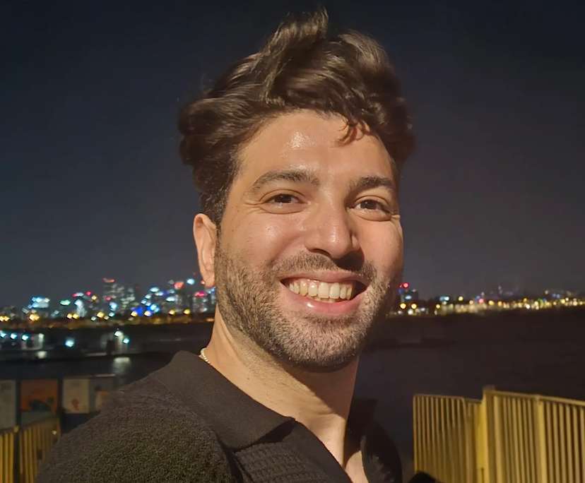 Mehdi (34), $450, Non-smoker, No pets, and No children