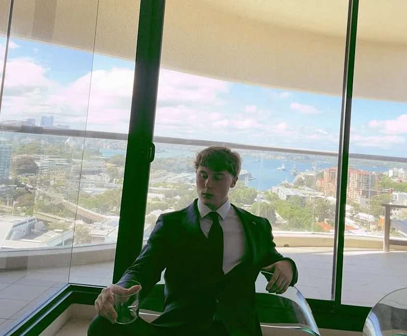 Lachy Thompson (18), $360, 