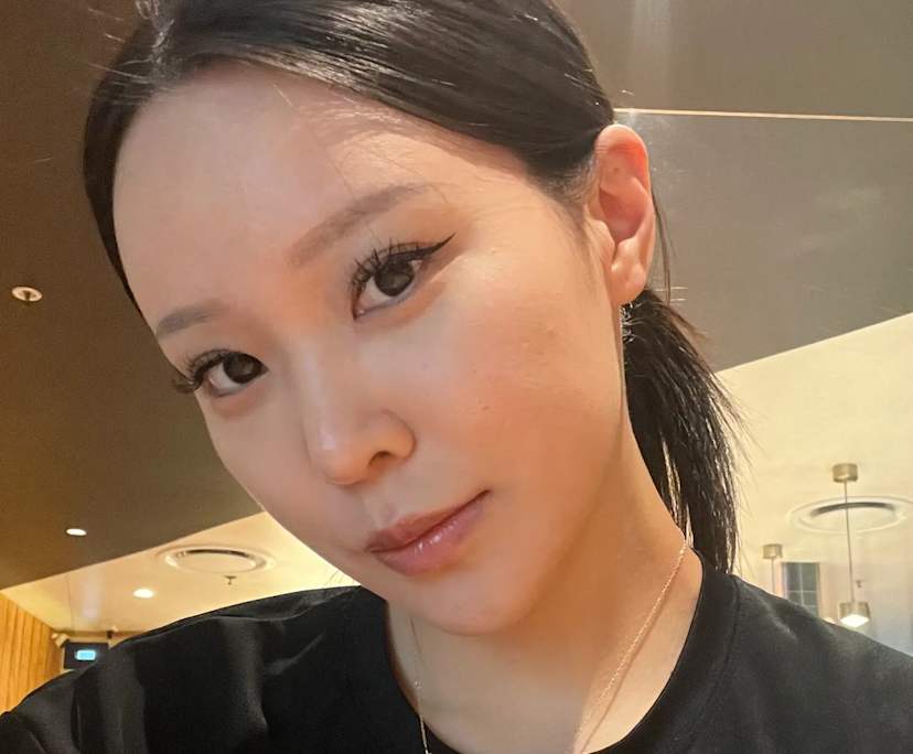 Suzy (27) and Suwan (24), $450, 