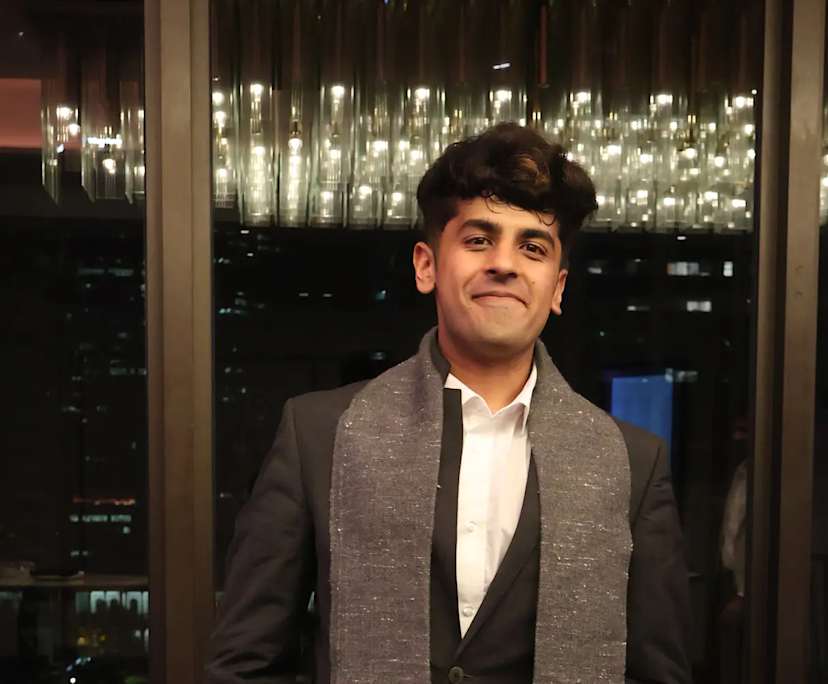 Arnav (25), $300, Non-smoker, No pets, and No children