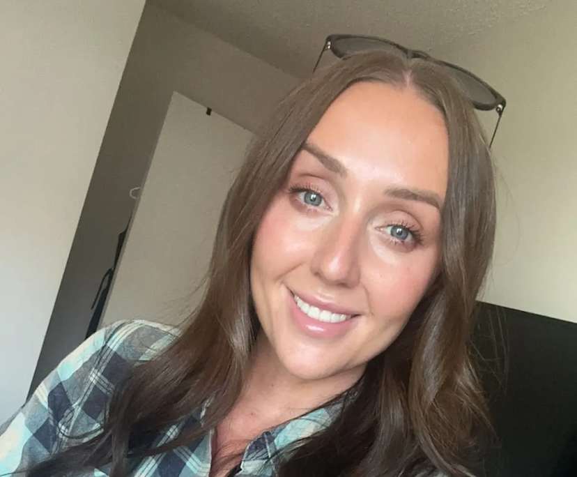 Aurora Holmes (33), $300, 