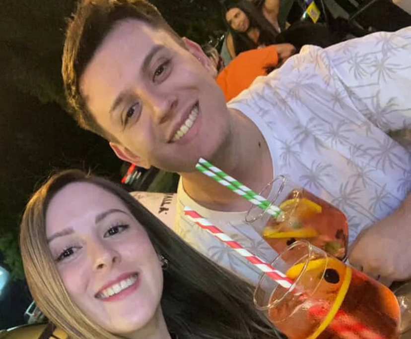 Javier (27) and Ángela (28), $550, 