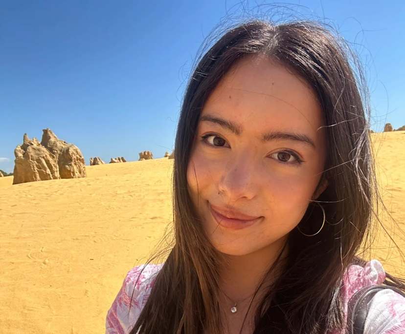 Genevieve (22), $400, 