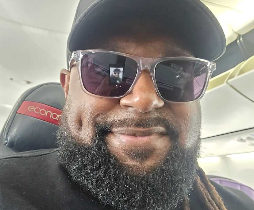 Felly (35), $300, Non-smoker, No pets, and No children