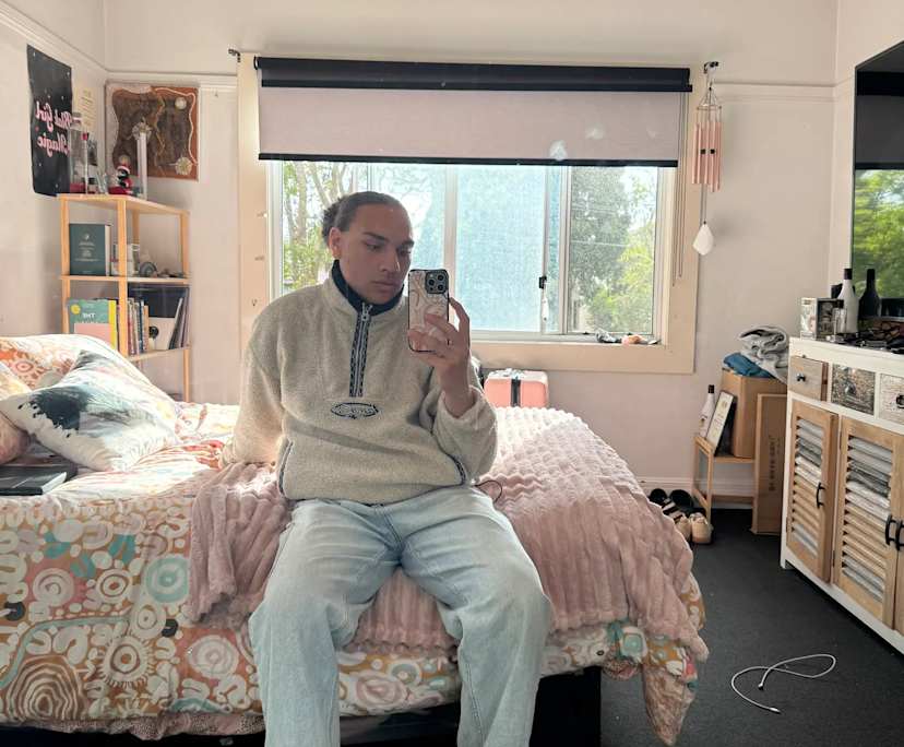 Darcey (19), $350, Have pets, Non-smoker, LGBTQIA+, and No children