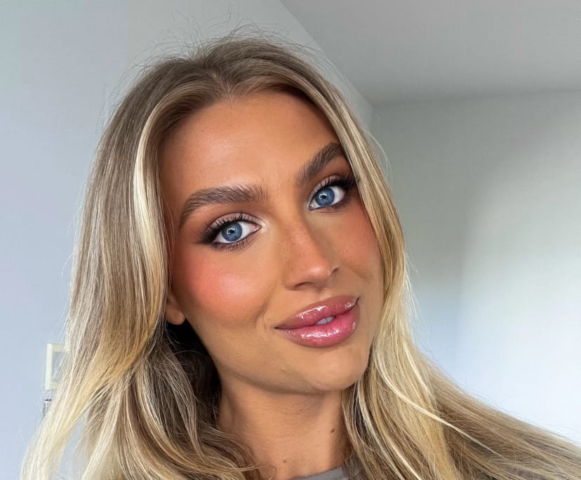 Erin James (24) Looking in Nerang, Broadbeach, Sur...