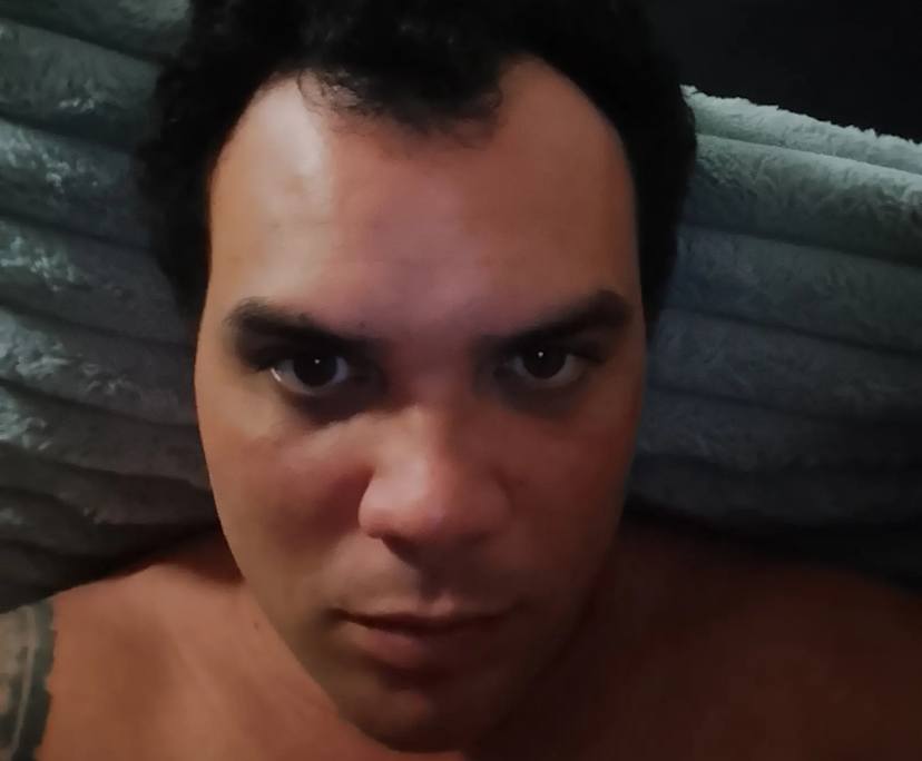 Ilai flay (30), $250, Smoker, No pets, and No children