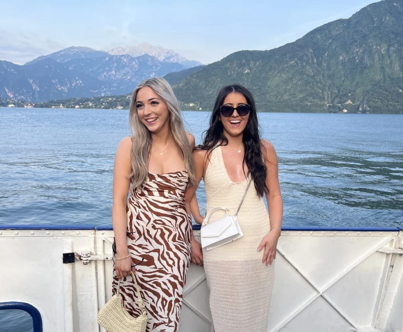 Sadie (23) and Olivia (23), $350, Non-smoker, No pets, and No children