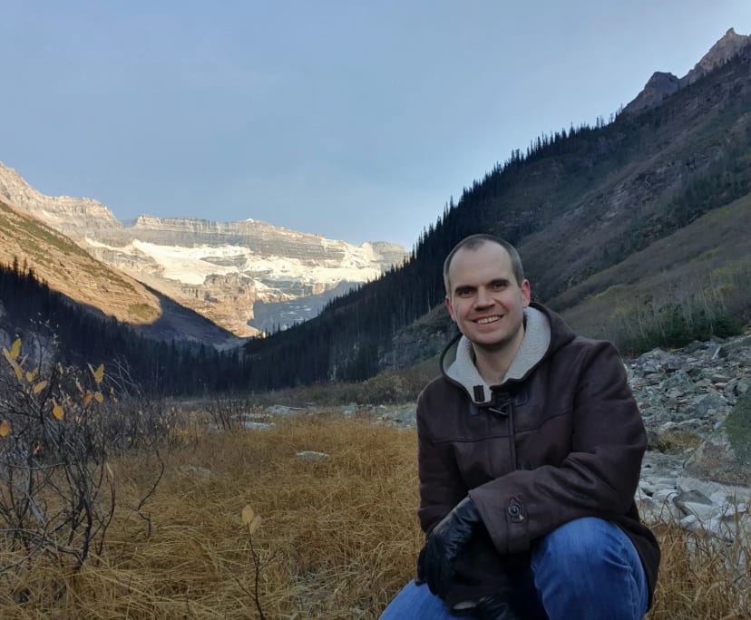 Jairus (35), $450, Non-smoker, No pets, and No children