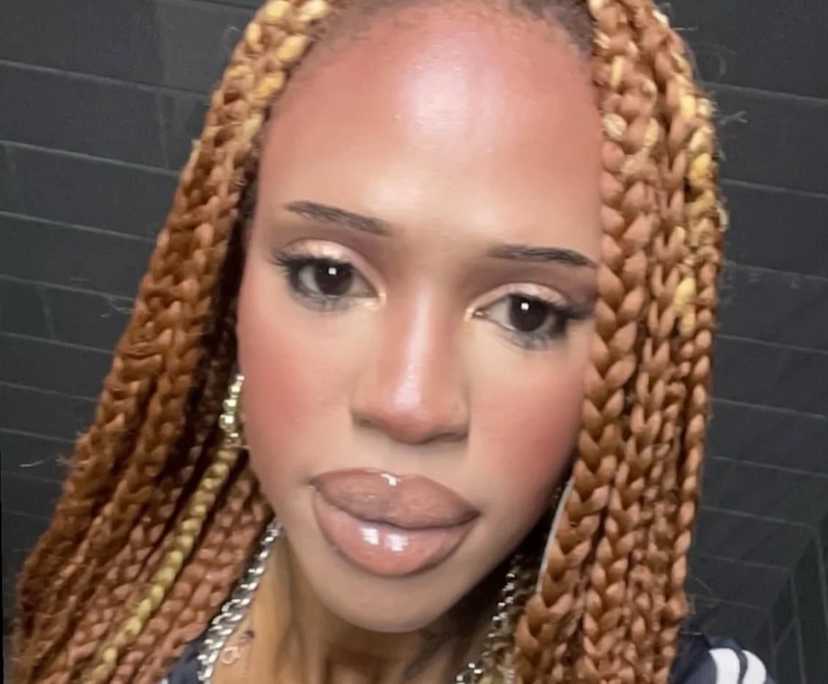 Veronica Dador (23), $300, Non-smoker, No pets, and No children