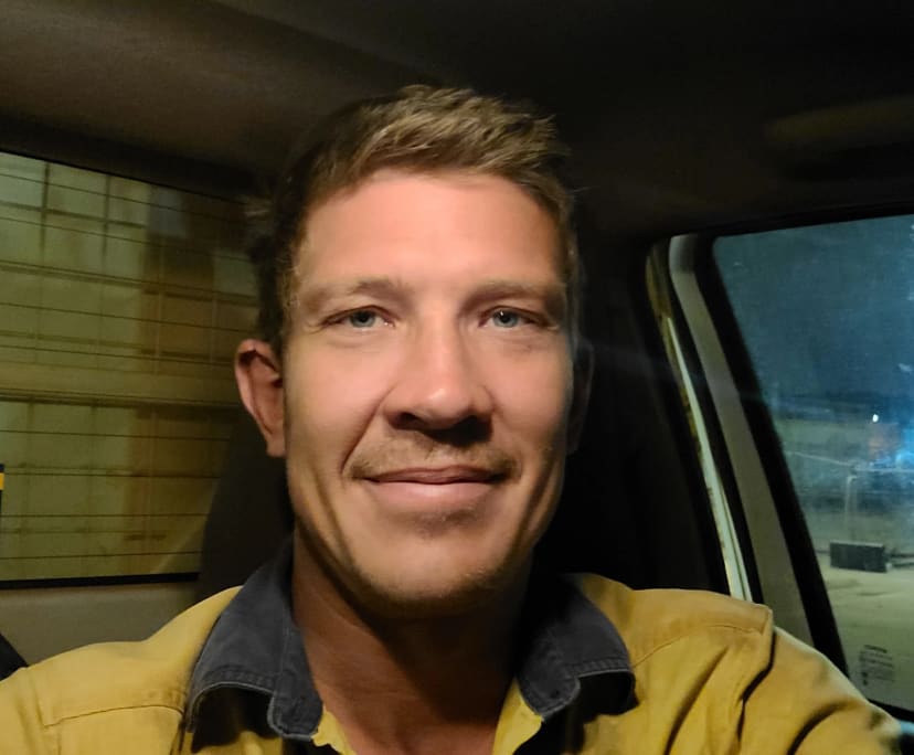 david-41-looking-in-newstead-clayfield-sandgat-flatmates-au