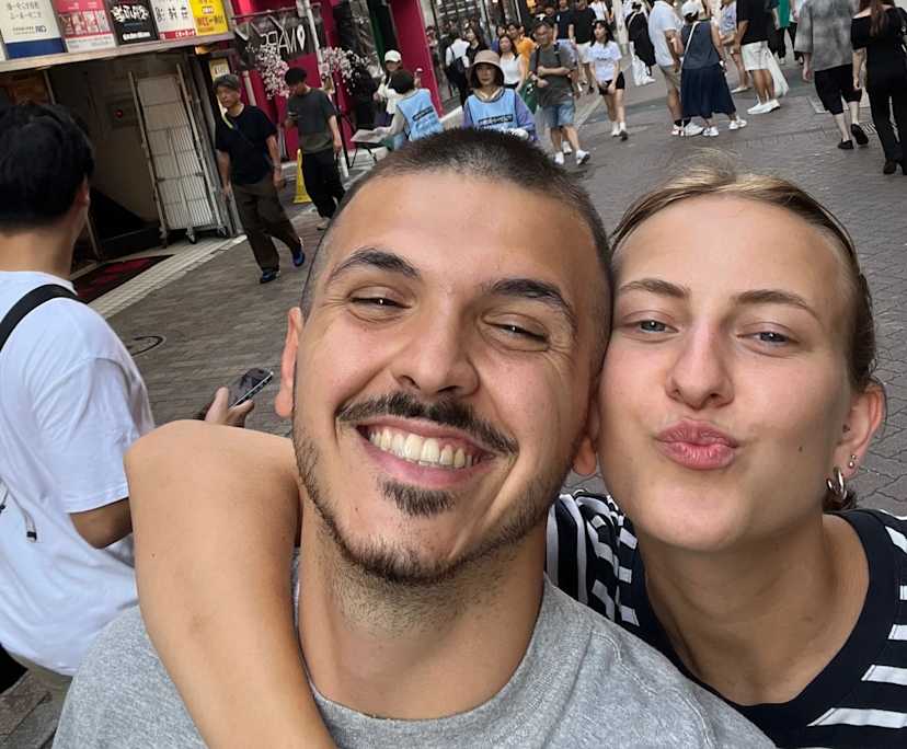 Amélie (22), $300, No pets, Non-smoker, and No children