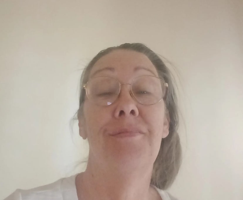 DIANNE M SQUIRES