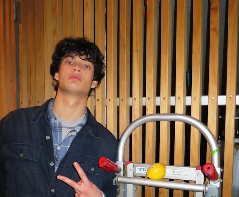 James (20), $400, Non-smoker, No pets, and No children