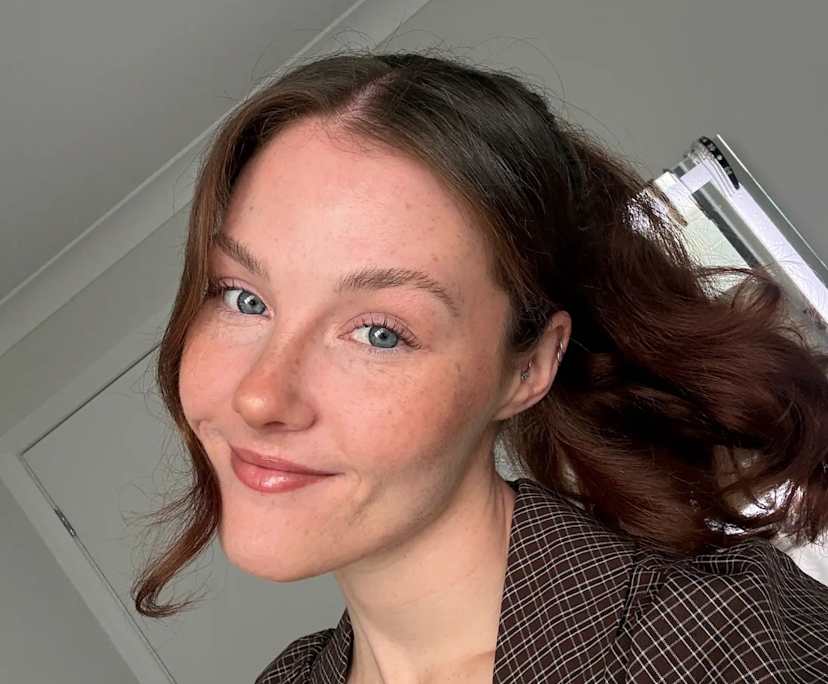 Ashleigh Enderby (26), $300, Non-smoker, Have pets, and No children