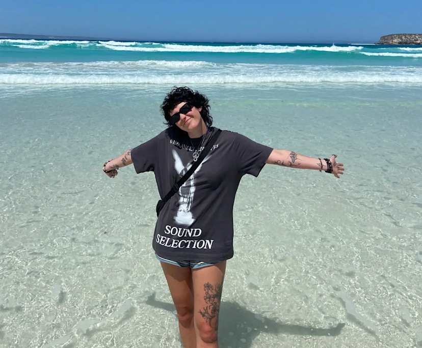 Nicole (20), $300, LGBTQIA+, Non-smoker, No pets, and No children