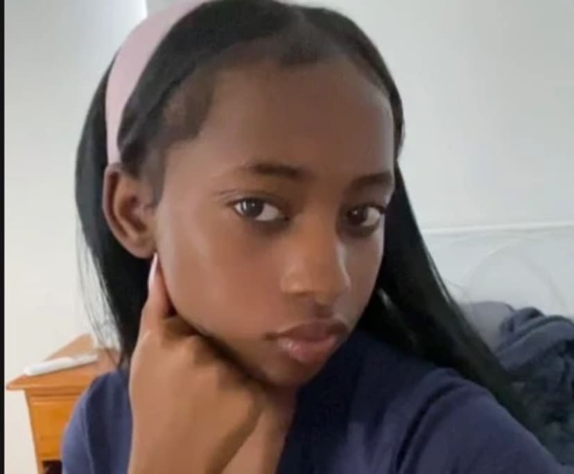 Vii (21) and Eii (18), $300, 