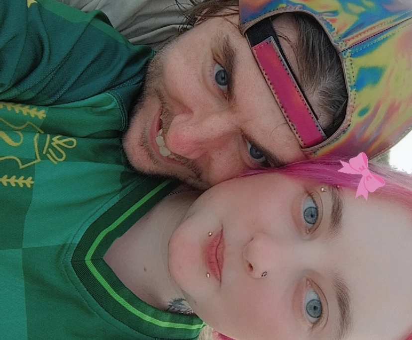 Elio (20) and Connor (23), $300, 