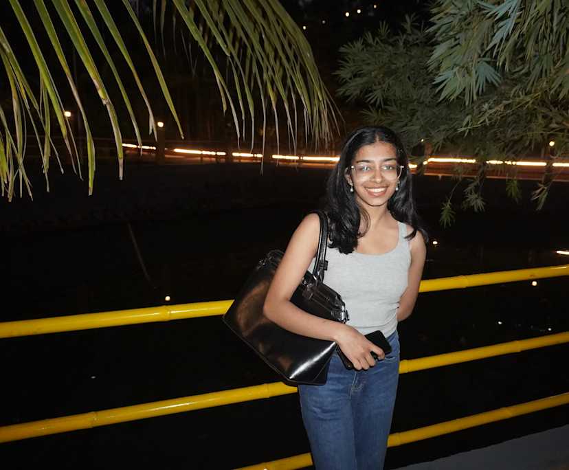Aparnaa Nair (22), $250, Non-smoker, No pets, and No children
