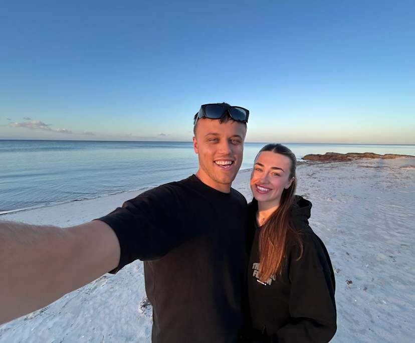 Caitlin (24) and Lewis (24), $550, Non-smoker, No pets, and No children