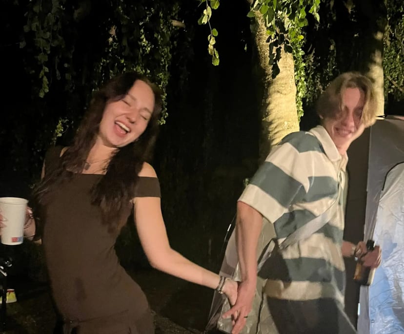 Jolina (19) and Kirill (22), $300, 