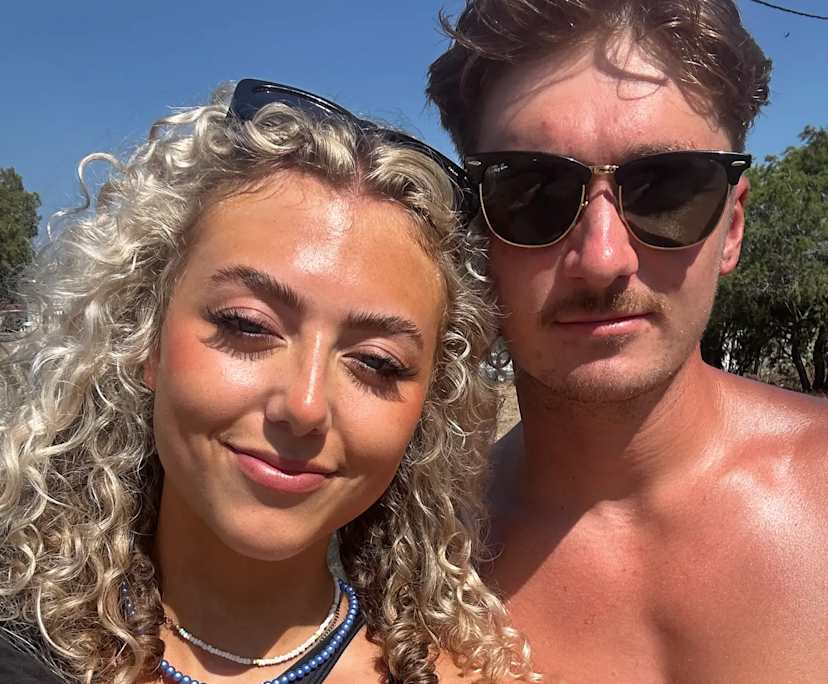 Caitlin (23) and sam (27), $500, 