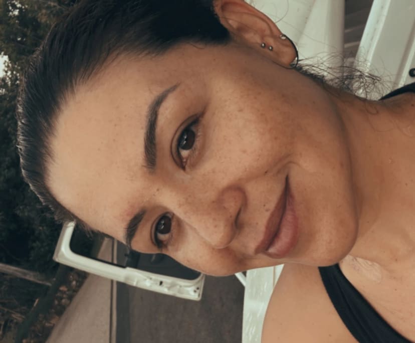 Barbara (36), $350, Non-smoker, No pets, and No children