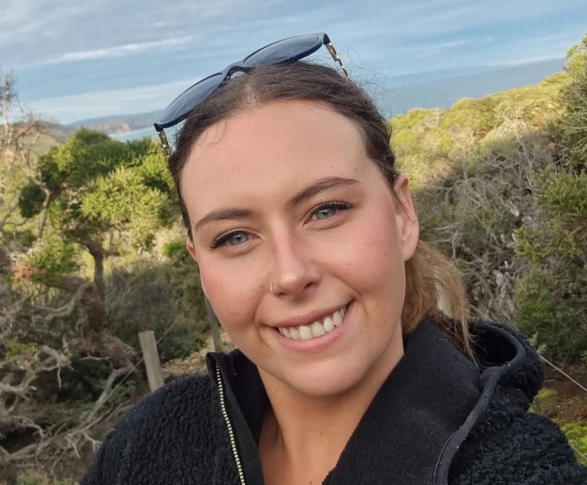 amber-26-looking-in-tugun-surfers-paradise-twe-flatmates-au