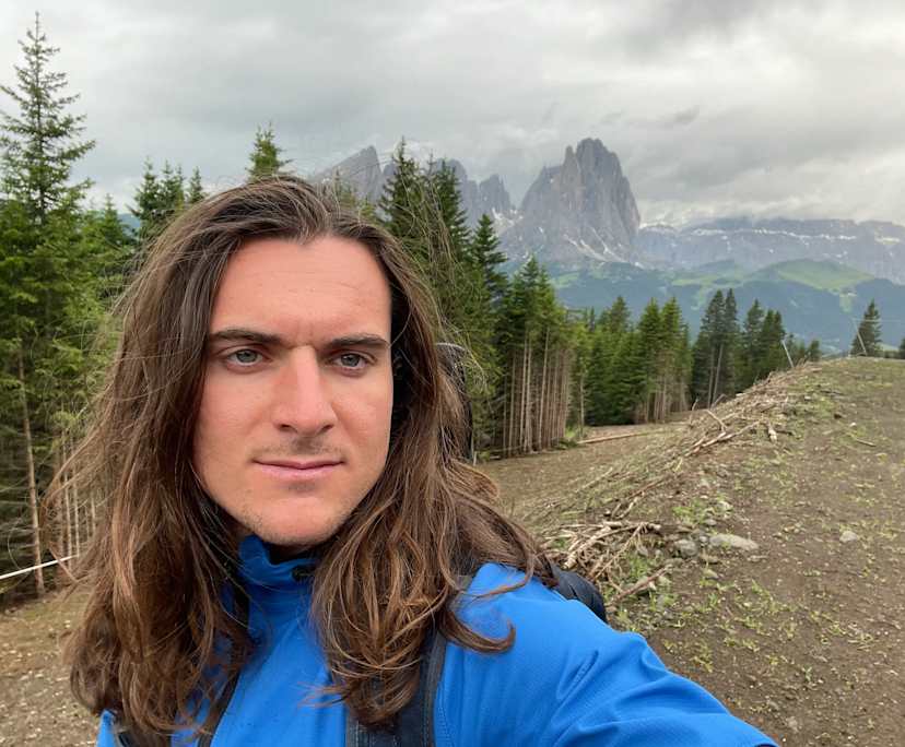 Luca (33), $250, No pets, Non-smoker, and No children