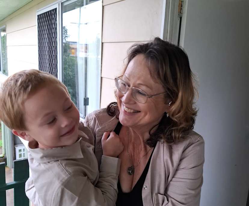 Jennifer (53), $290, Non-smoker, No pets, and No children