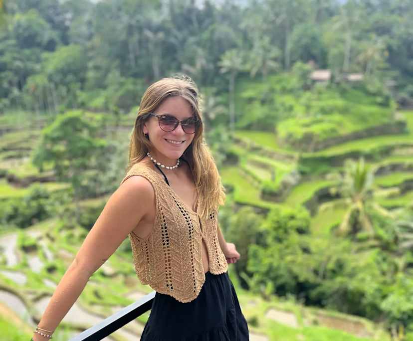 Alejandra (31), $2,300, 