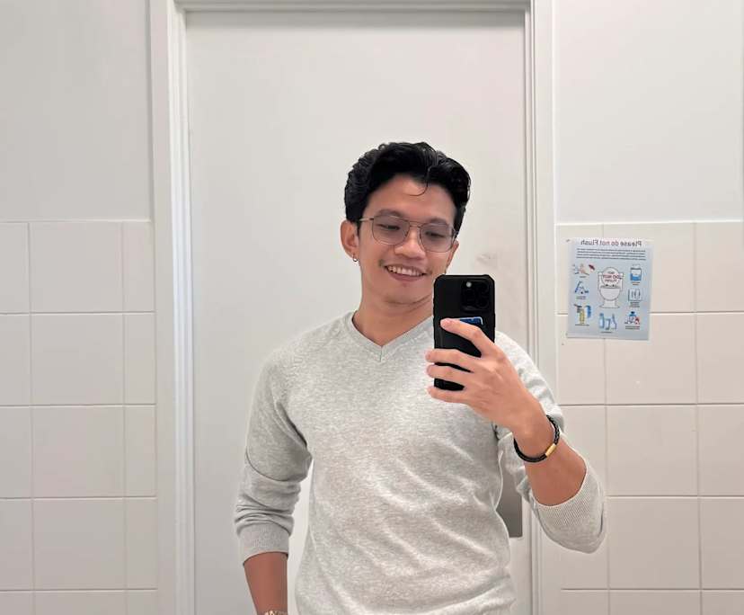 Jeff (28), $280, LGBTQIA+, Non-smoker, No pets, and No children