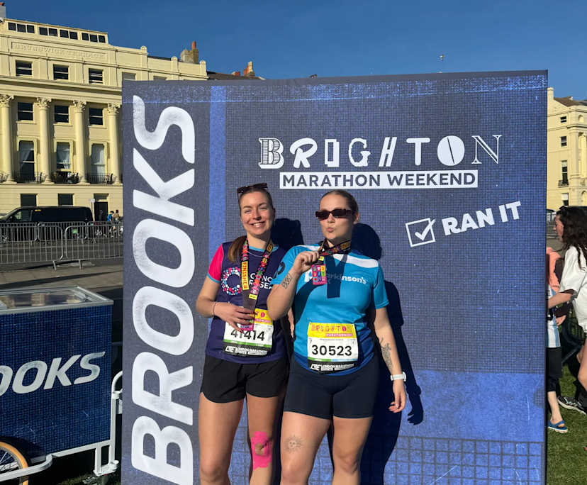 Mya (22) and Lauren (23), $350, Non-smoker, No pets, and No children