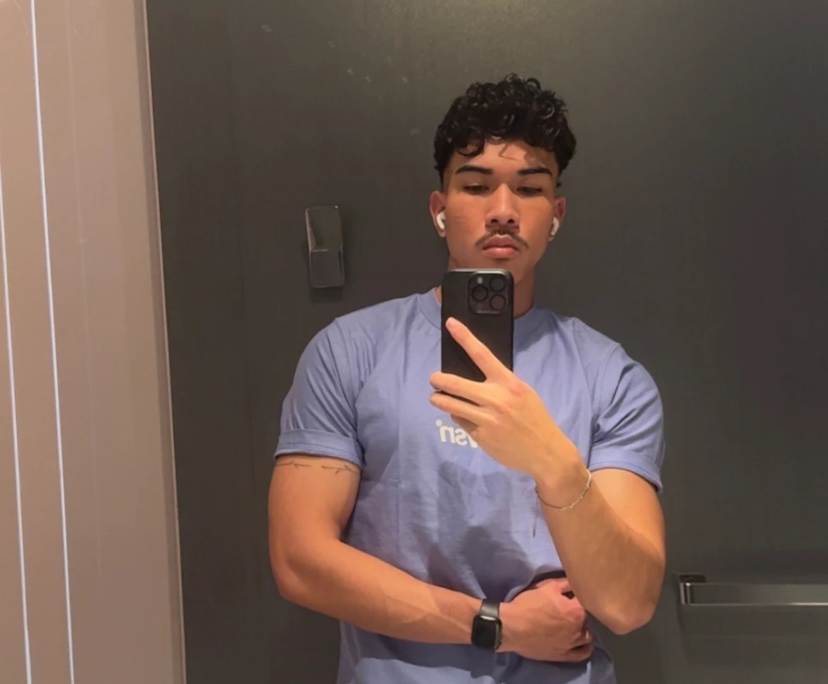 Micah (20), $350, LGBTQIA+, Non-smoker, No pets, and No children