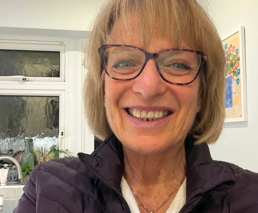 Caroline (67), $600, 