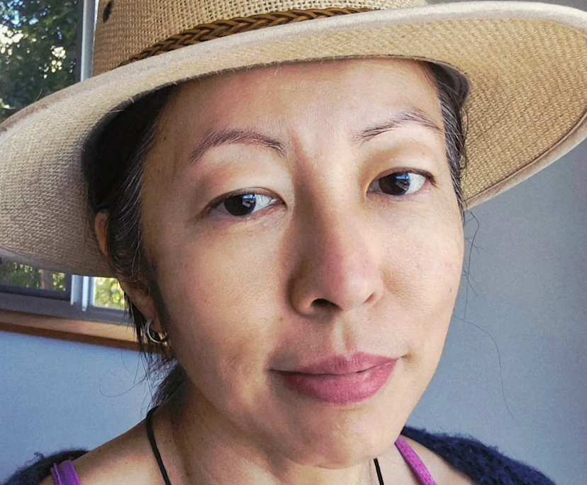 Leanne (45), $400, No pets, Non-smoker, and No children