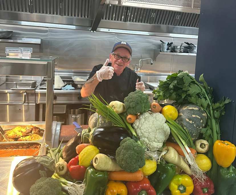 Paul (62), $500, Smoker, No pets, and No children