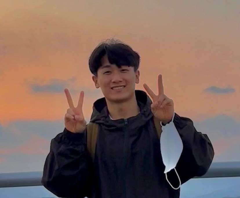 Hyuck Jun (24), $250, Non-smoker, No pets, and No children