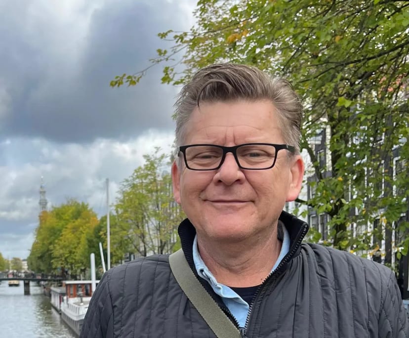 Paul (62), $350, Non-smoker, No pets, and No children