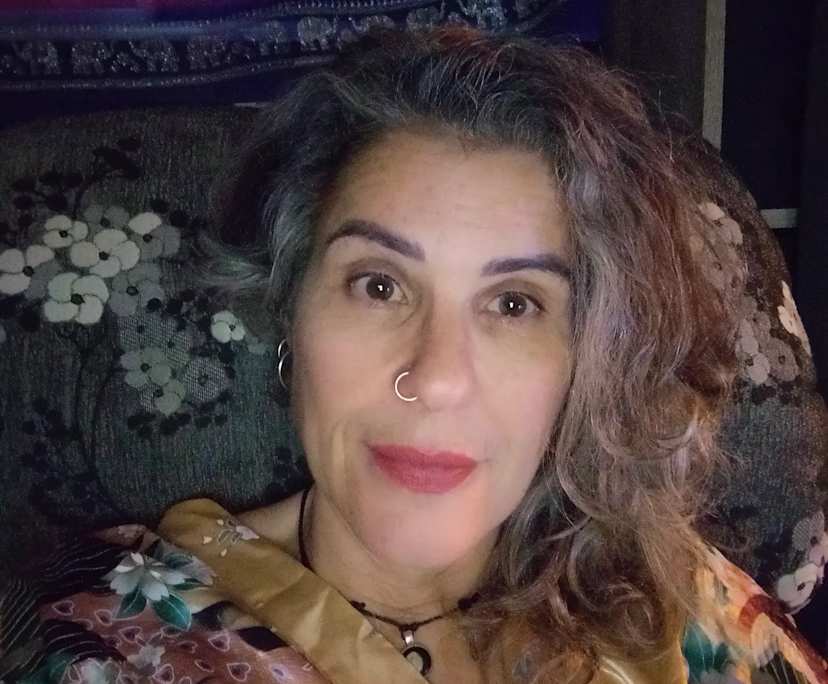 Sylvi (50), $400, Have pets, Smoker, and No children