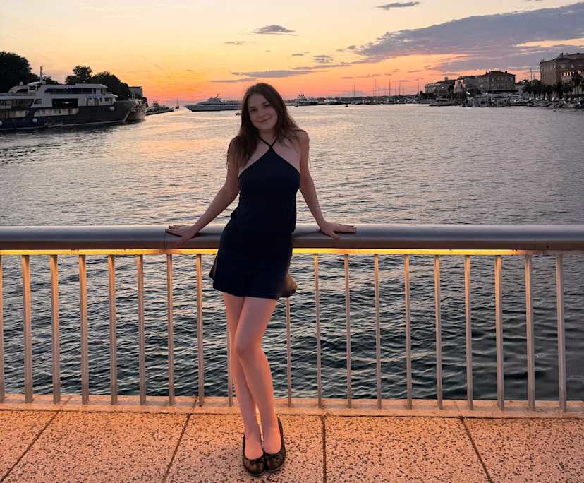 Mia