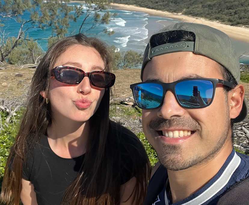 Diego (30) and Paula (28), $450, Non-smoker, No pets, and No children