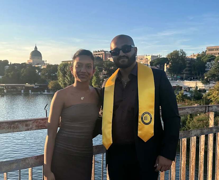 joyal (26) and Rabeca (24), $500, 