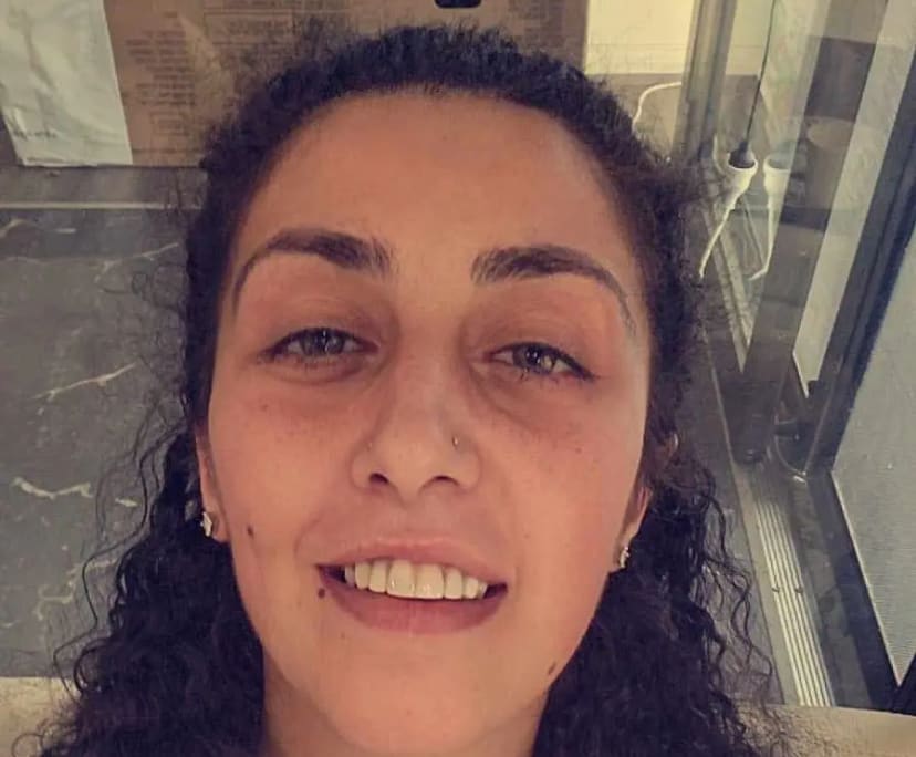 Zeina (30), $300, LGBTQIA+, Smoker, No pets, and No children