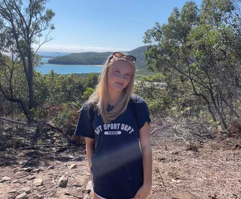 Anniken (20), $300, Non-smoker, No pets, and No children